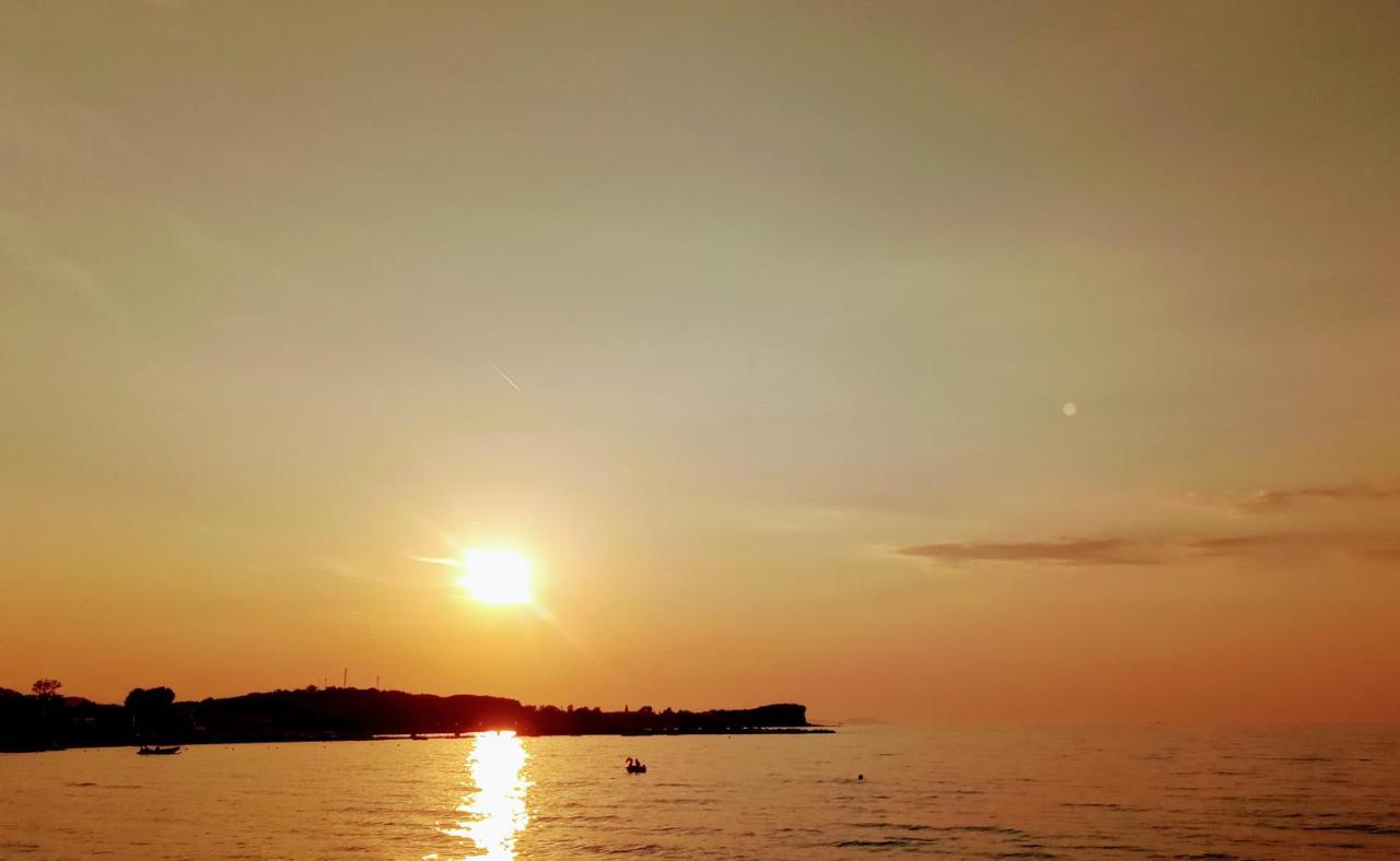 Nikos Seaside * Litheres